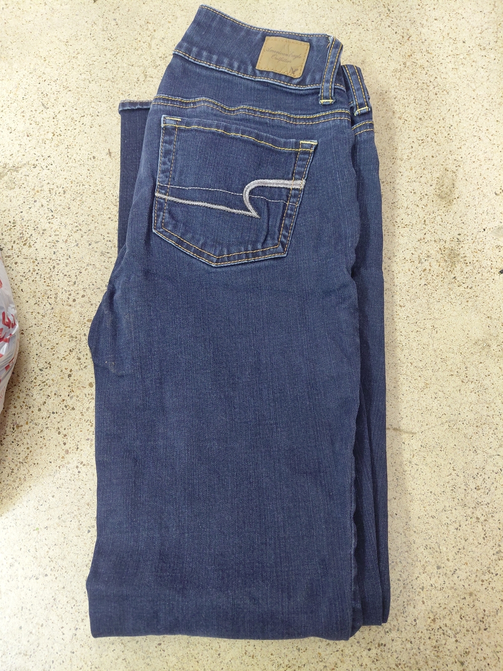 Dark Blue Women’s Jeans - Classic Pocket Stitch